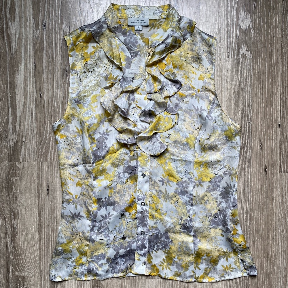 LIKE NEW • Tahari Blouse Tank